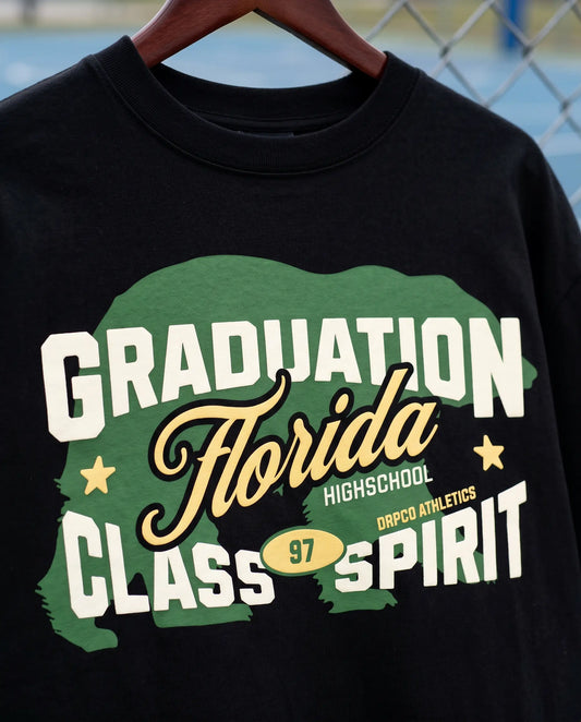 GRADUATION VARSITY Oversized Tee
